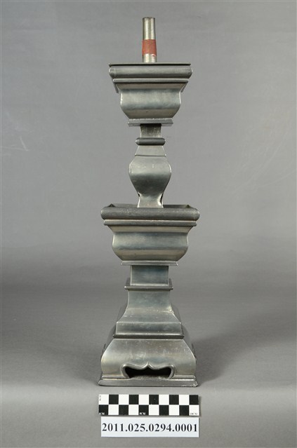 錫製燭臺 (共9張)