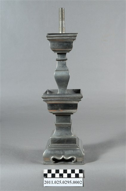 錫製燭臺 (共9張)