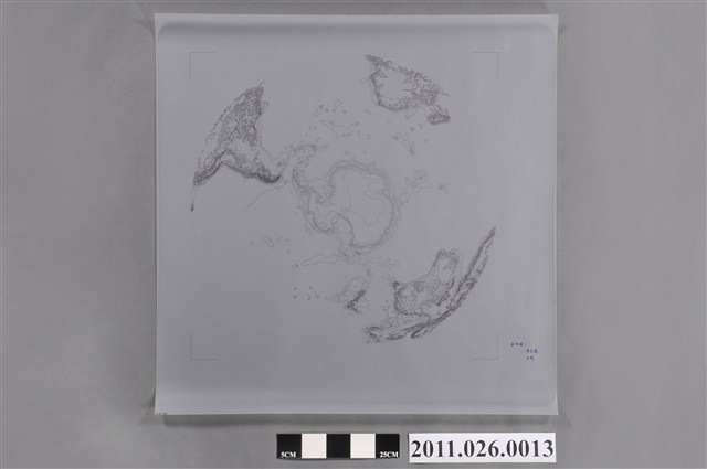 吳信政編輯南半球水域等高線圖 (共2張)