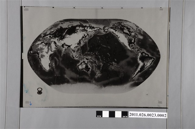 吳信政編輯世界地形圖之二 (共2張)