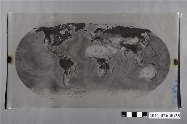 吳信政編輯世界地圖 (共2張)