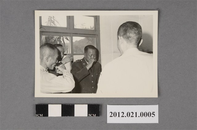 國軍宴會敬酒 (共2張)