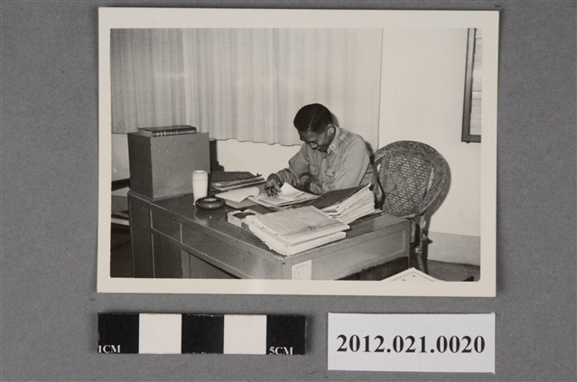 1名軍官辦公 (共2張)