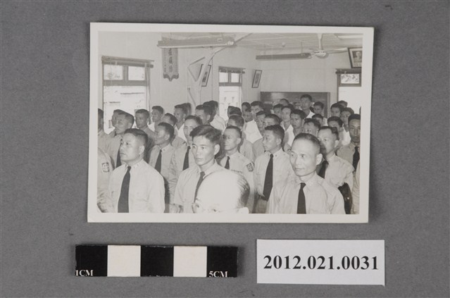 國軍於中山室內合照 (共2張)