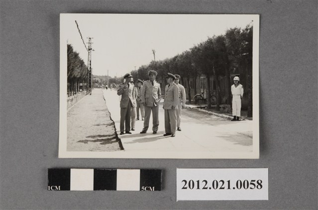 海軍軍官視察 (共2張)