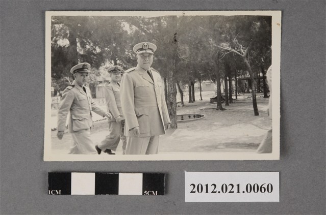 海軍軍官視察 (共2張)