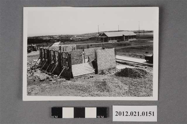 基地內鵝鑾鼻風災無屋頂 (共2張)