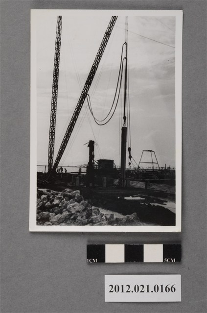 基地內吊掛作業工程 (共2張)