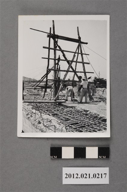 基地內大型木架5工人工程 (共2張)