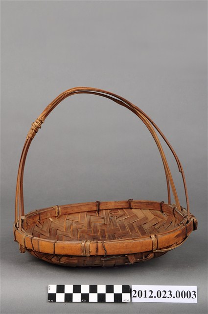 竹編秤蚵籃 (共10張)