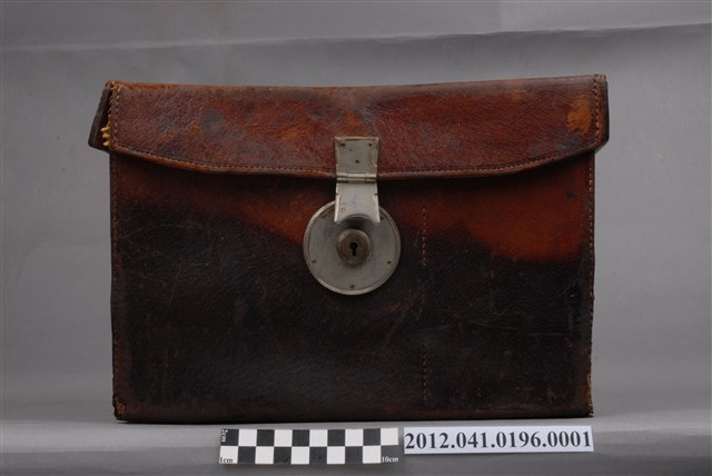 腰平式照相機皮箱 (共12張)