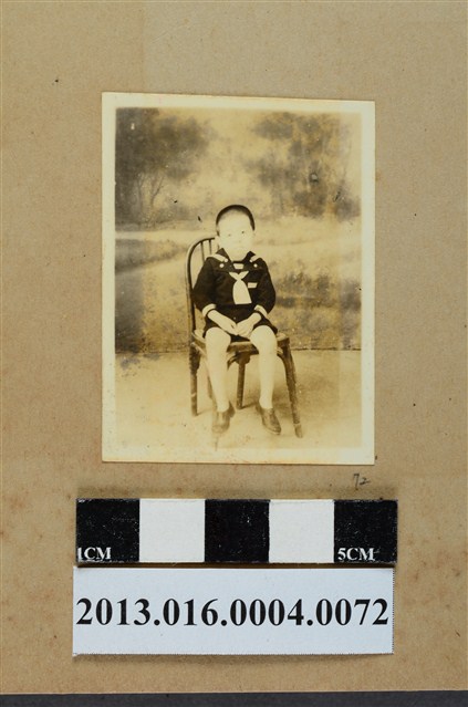 男童獨照 (共1張)