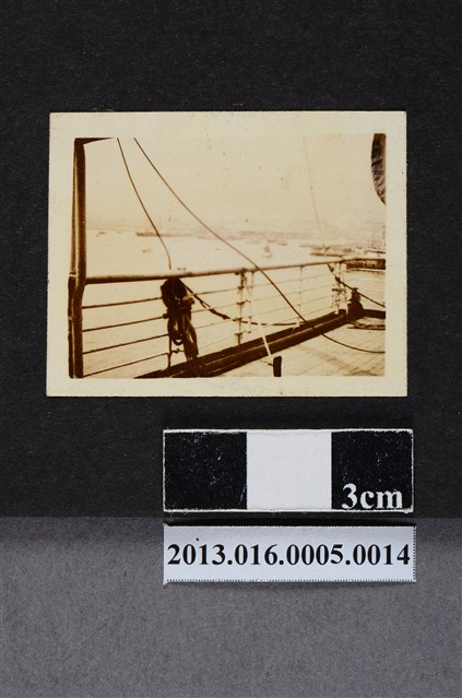 甲板一隅 (共1張)