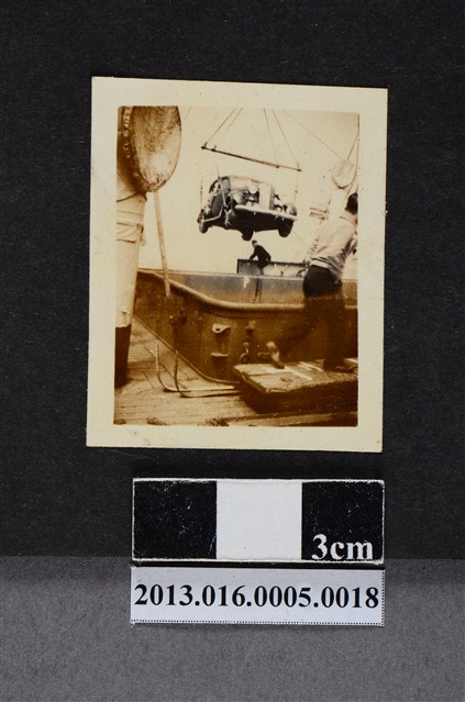 吊送汽車 (共1張)