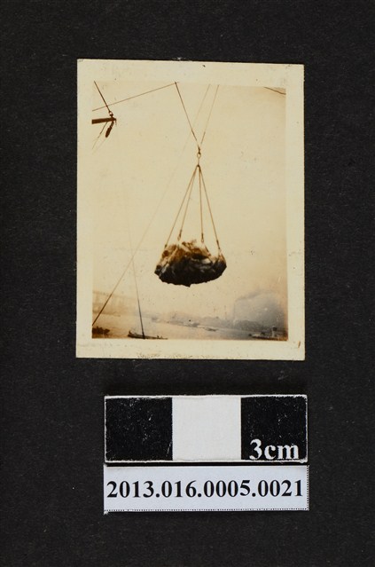 吊送貨物 (共1張)