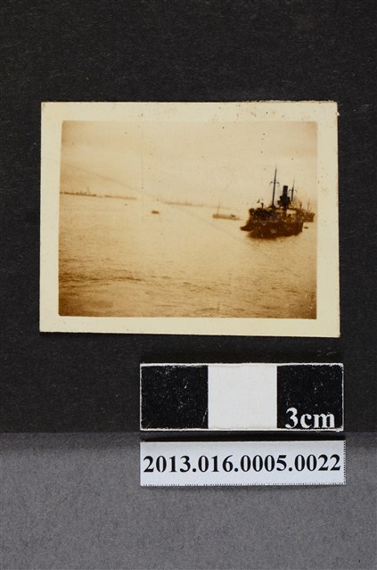 海上輪船 (共1張)