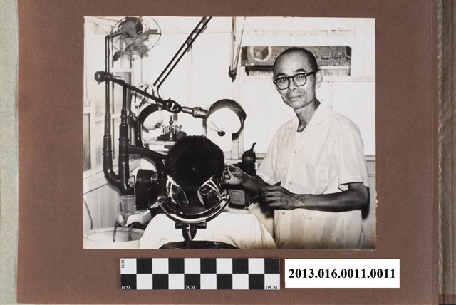 陳崧波看診照 (共1張)