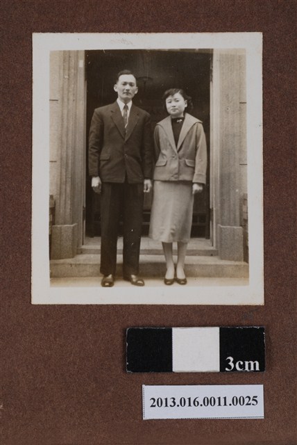 男女合照 (共1張)