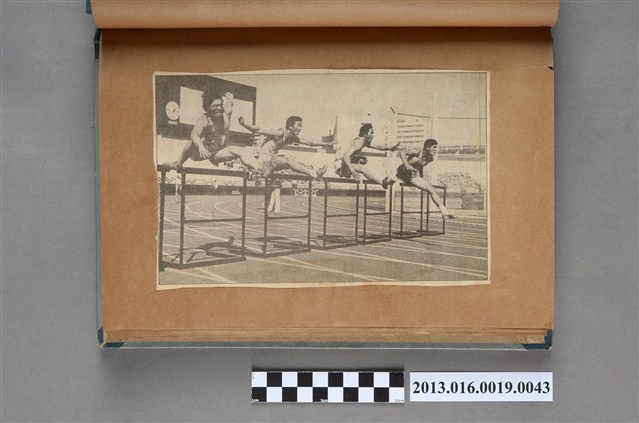 男子田徑比賽剪報 (共1張)