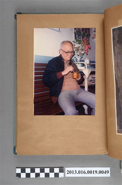 老人獨照 (共1張)