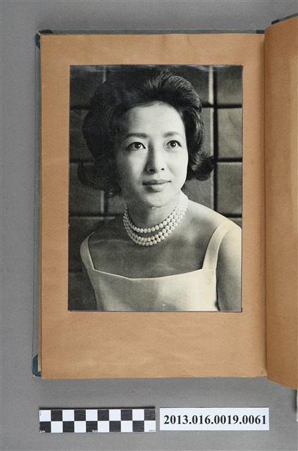 女子剪報 (共1張)