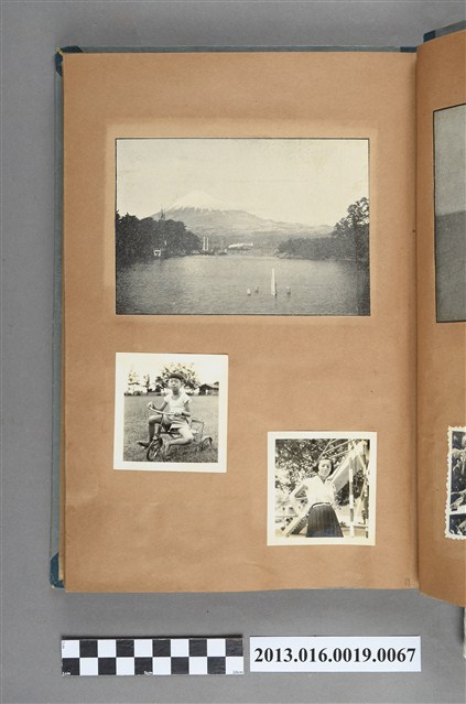 富士山剪報與陳崧波兒女獨照2張 (共1張)