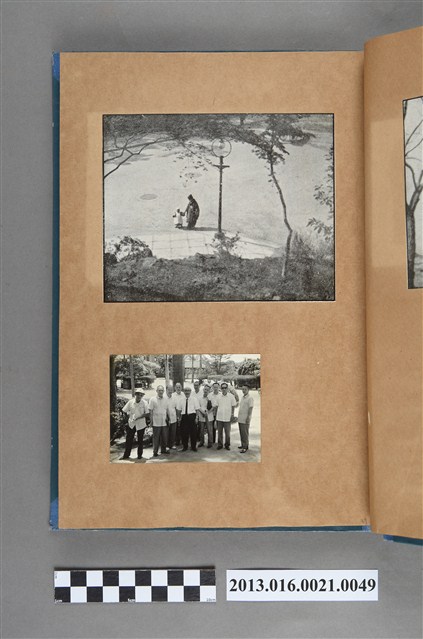 街景剪報與陳崧波和眾友人合照2張 (共3張)