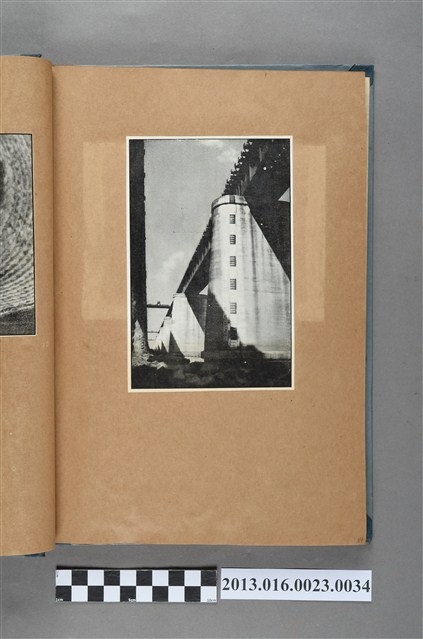 鐵路橋墩剪報 (共1張)