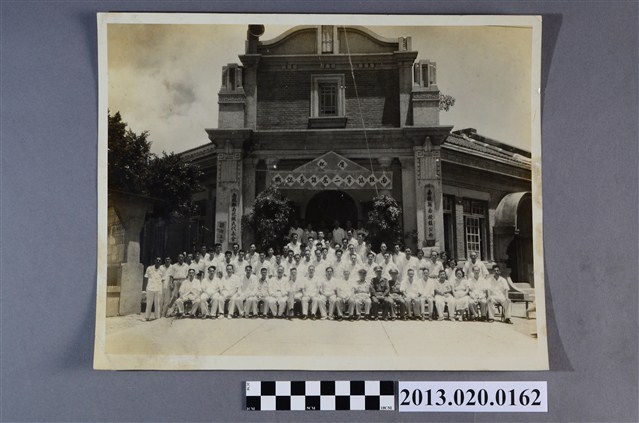 南投鎮第2屆鎮長就職合影 (共2張)