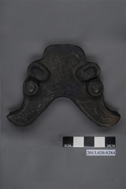 鬼面雲紋鬼瓦 (共4張)