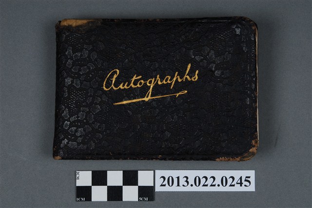 1932年張星賢撰第10回國際奧林匹克大會出場紀念運動員手札 (共63張)