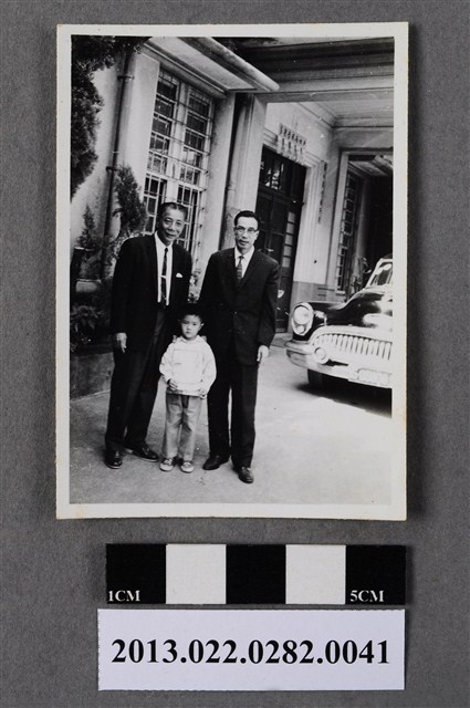 張星賢等3人合照 (共2張)