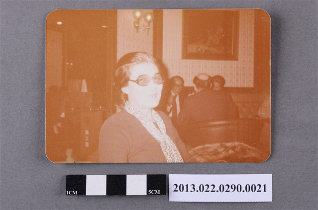 第11屆柏林世運田徑選手石川秀子獨照 (共2張)