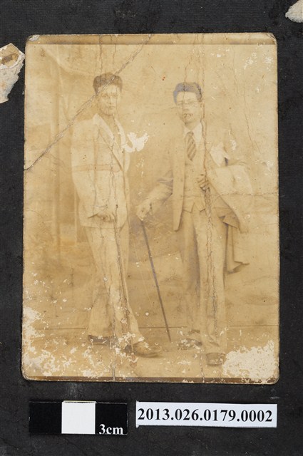 第拾回卒業生紀念 (共1張)