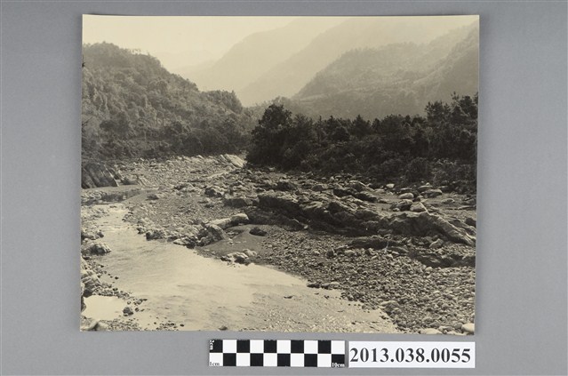 中橫溪谷風景 (共2張)