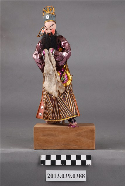 紙糊作揖紫袍官員人偶 (共9張)