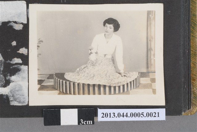 江先女獨照 (共2張)