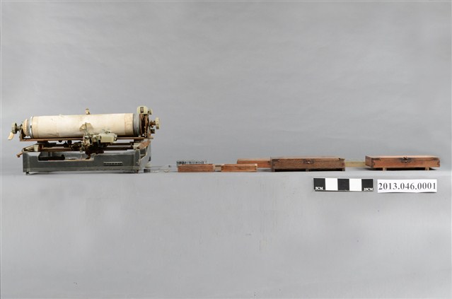 日經牌NIKKEI型中文打字機 (共4張)