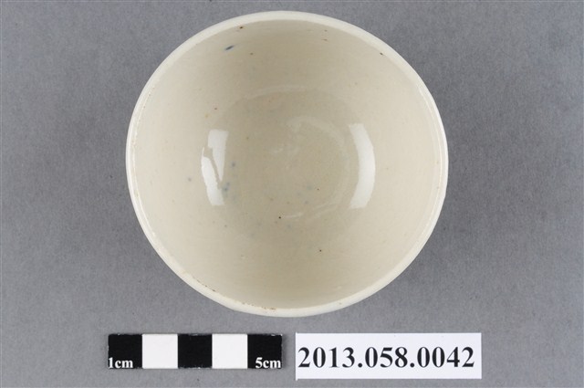 白釉青紋杯 (共6張)