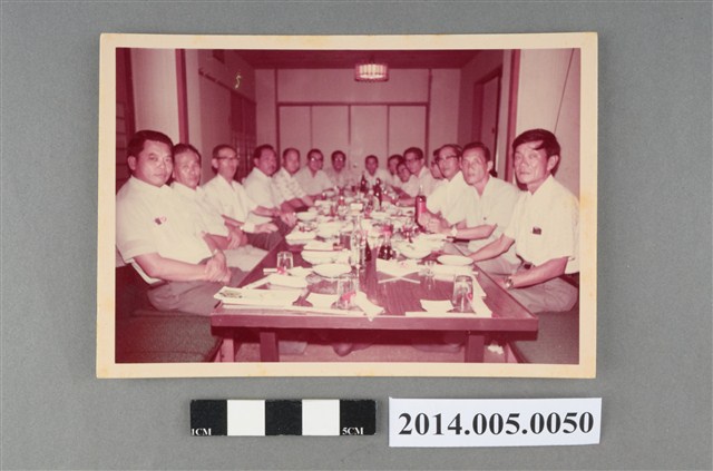 吳錦煌先生與友人餐聚合影 (共5張)