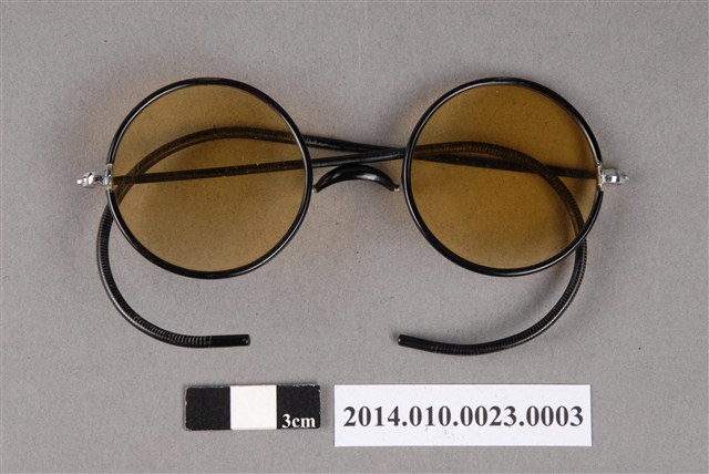 臺南白金町眼鏡 (共5張)