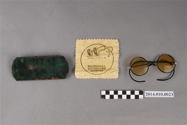 臺南白金町眼鏡組 (共5張)