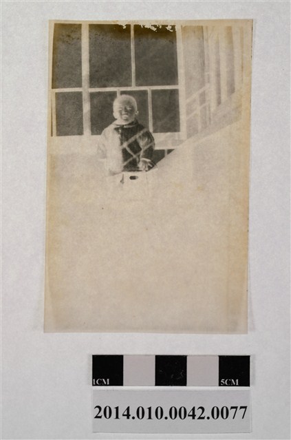 孩童獨照 (共2張)