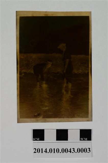 男女合照 (共2張)