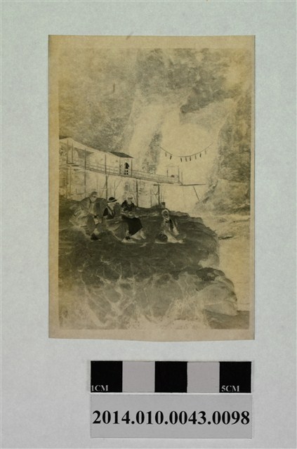 四人合照 (共2張)