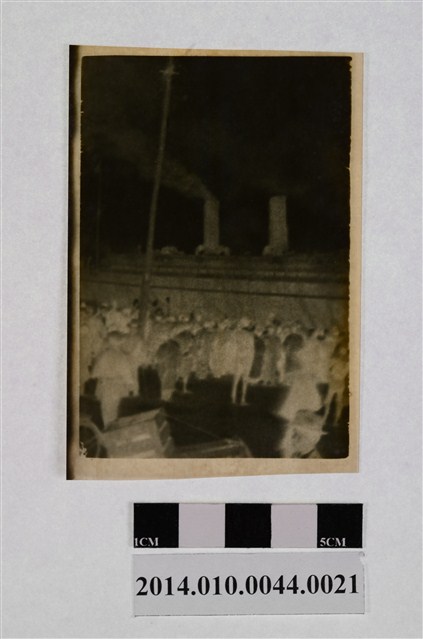 輪船離港 (共2張)