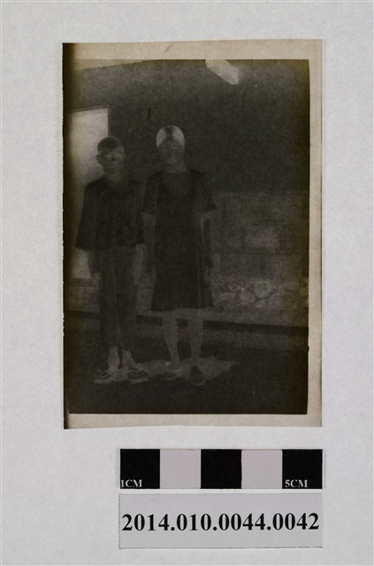 男女合照 (共2張)