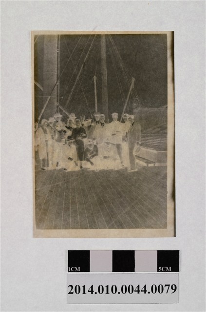 甲板合照 (共2張)