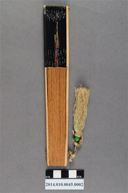 台南新人服裝店摺扇 (共6張)