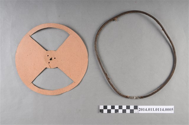 日治時期臺灣紙芝居協會放映機零件 (共2張)